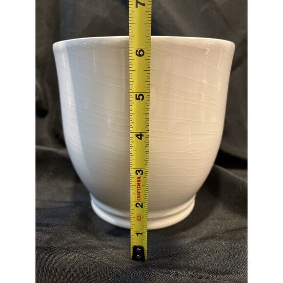 Smith & Hawken Off-White Ceramic Pottery Flower Planter Portugal Made 6.25”X6.5 - Picture 8 of 10
